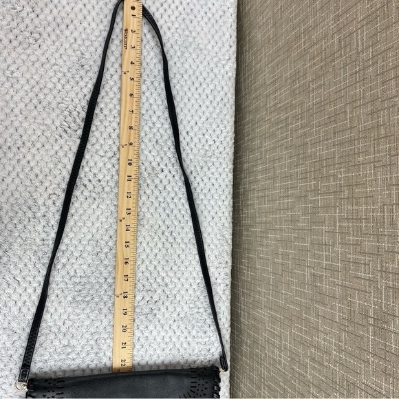 Unbranded Faux Leather Vegan Leather Black Envelope Perforated Clutch Crossbody - Picture 10 of 12